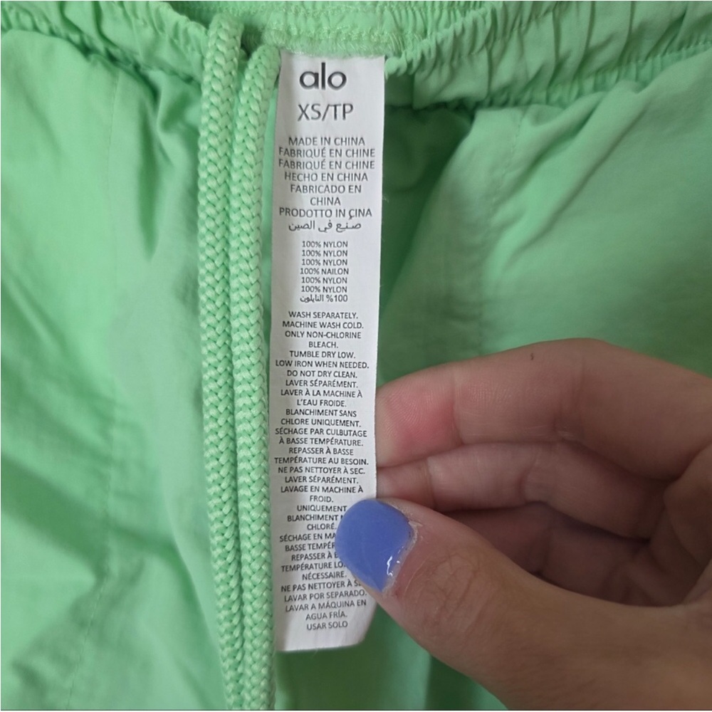 ALO Ultramint Alumni Jacket and Shorts Set - Picture 7 of 7